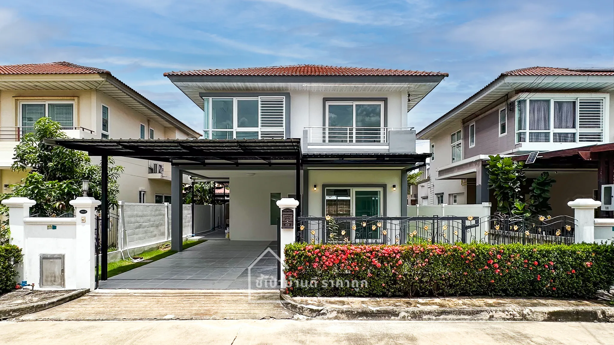 ขายบ้านเดี่ยว รีโนเวทใหม่ ราคาถูก